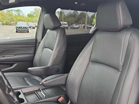 Used 2023 Honda Odyssey Sport image 13