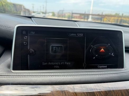Used 2017 BMW X5 xDrive50i AWD/4WD image 12