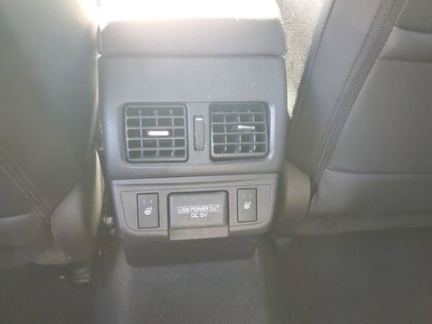 Used 2018 Subaru Outback 2.5i Limited image 13
