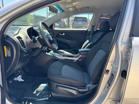 Used 2015 Kia Sportage LX AWD/4WD image 10