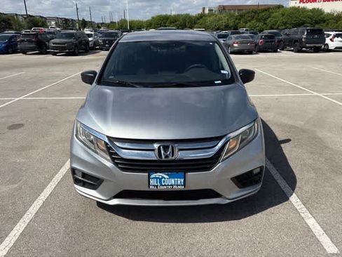 Used 2019 Honda Odyssey LX image 8
