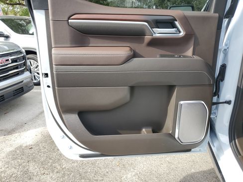 New 2026 GMC Sierra 1500 Denali AWD/4WD image 9