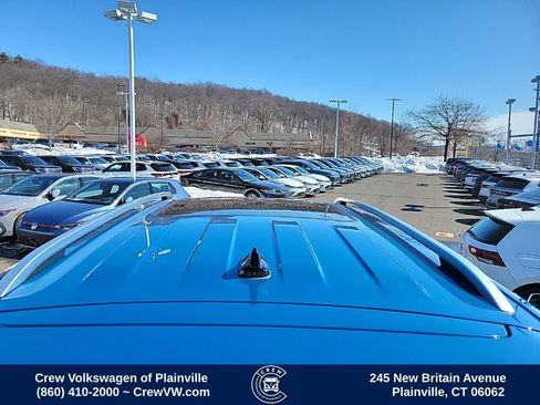 Used 2025 Volkswagen Atlas SEL image 30