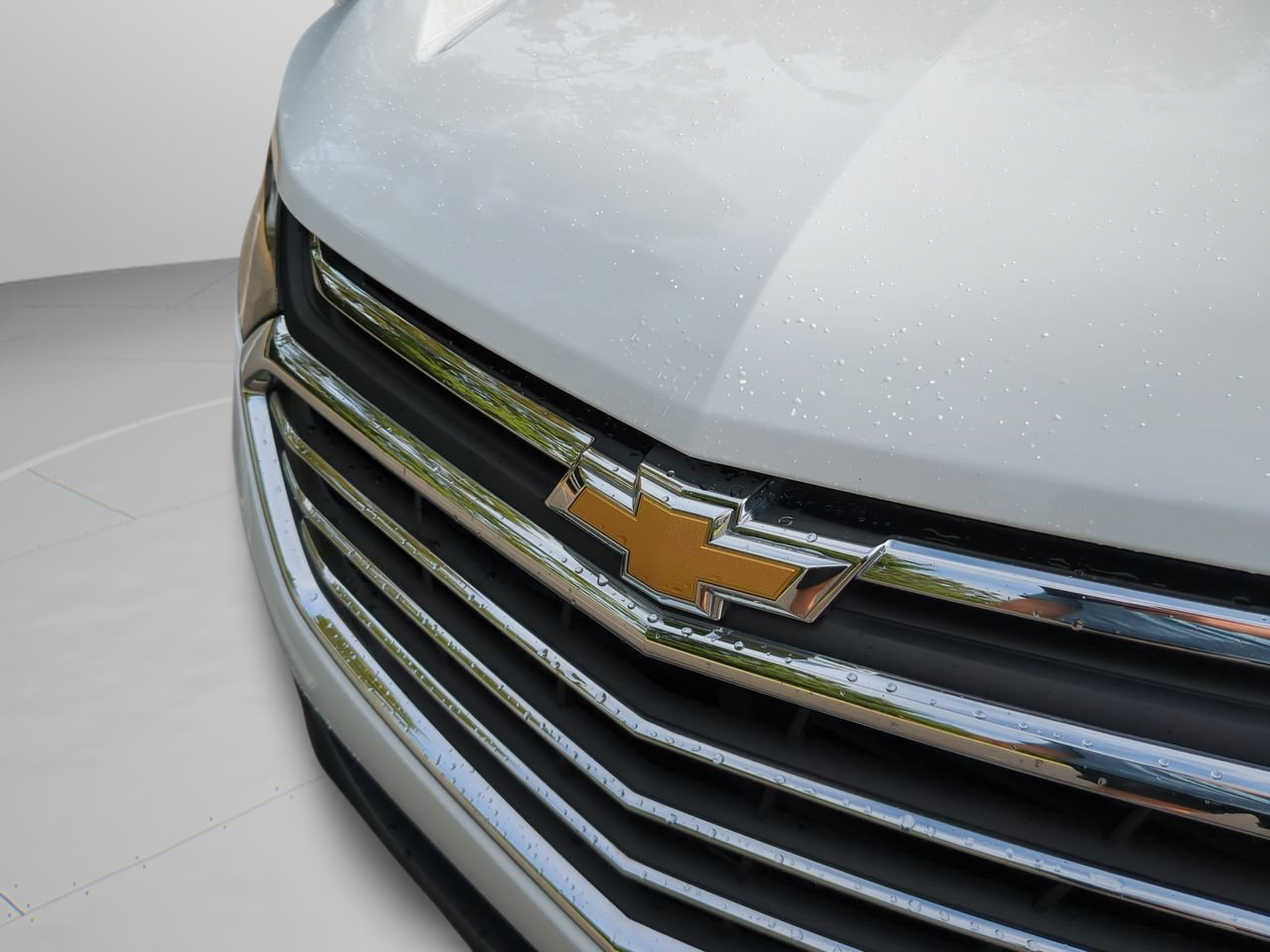 Used 2020 Chevrolet Equinox Premier FWD image 30