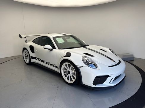 Certified 2019 Porsche 911 GT3 RS RWD image 24