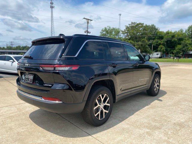 Used 2025 Jeep Grand Cherokee Limited RWD image 7