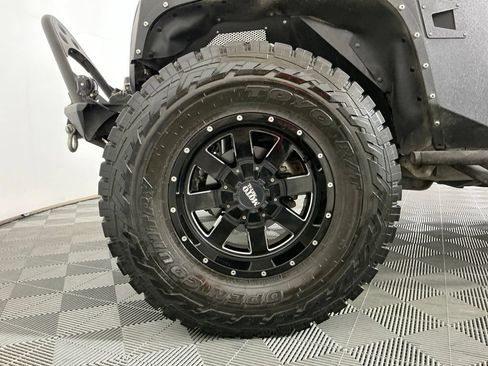 Used 2015 Jeep Wrangler Unlimited Sport w/ Connectivity Group AWD/4WD image 26