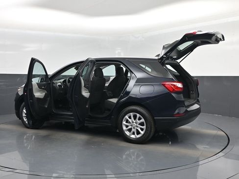 Used 2021 Chevrolet Equinox LS image 61