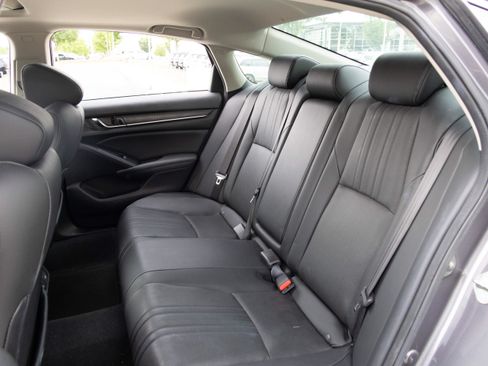 Used 2021 Honda Accord EX-L image 35