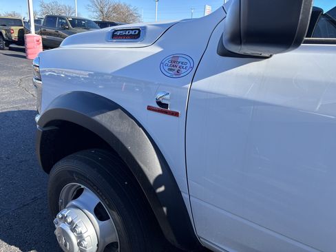 New 2026 RAM 4500 Tradesman w/ Chrome Appearance Group image 12