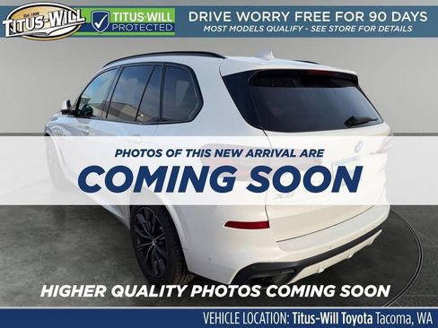 Used 2020 BMW X5 xDrive40i w/ M Sport Package AWD/4WD image 3