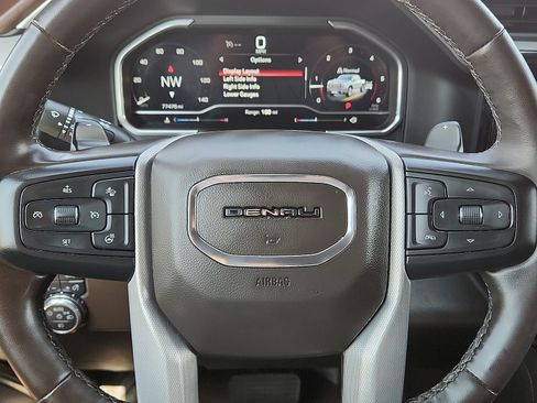 Used 2023 GMC Sierra 1500 Denali AWD/4WD image 25