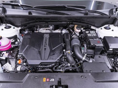 Used 2025 Hyundai Santa Fe Calligraphy image 27