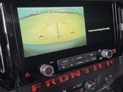 Certified 2025 Nissan Frontier Pro-X RWD image 18