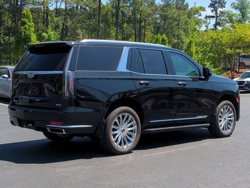 Used 2021 Cadillac Escalade Premium Luxury image 10