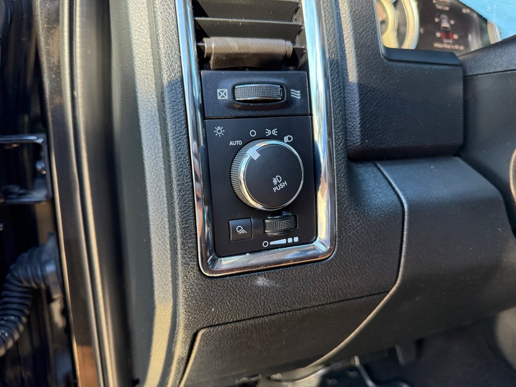 Used 2016 RAM 2500 Longhorn w/ Convenience Group RWD image 20