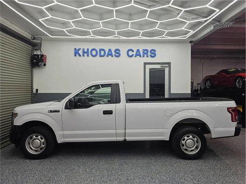 Used 2017 Ford F150 XL w/ Equipment Group 101A Mid RWD image 1