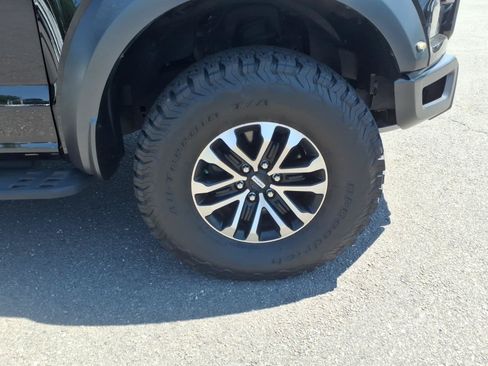 Used 2019 Ford F150 Raptor w/ Equipment Group 802A Luxury AWD/4WD image 13