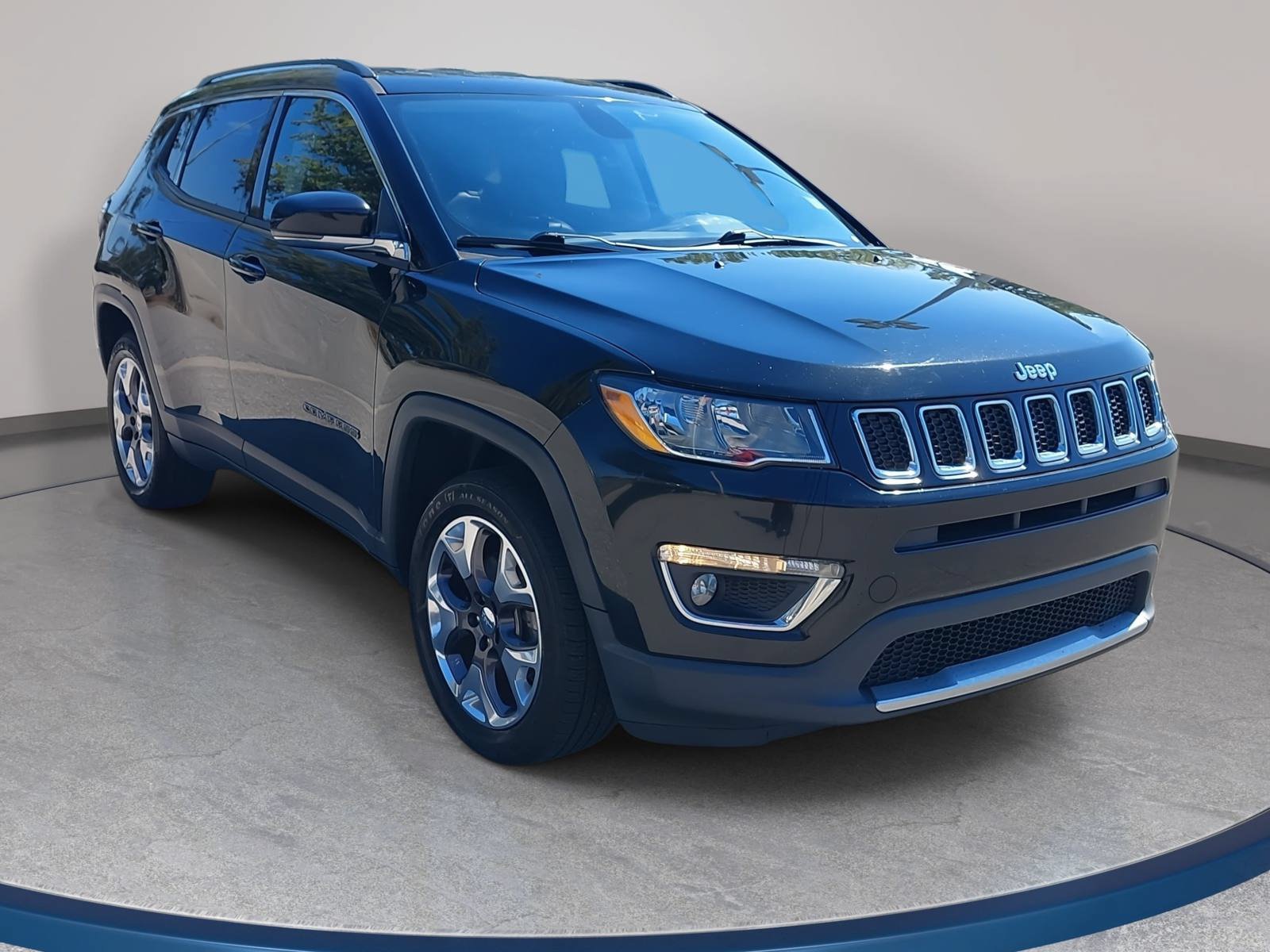 Used 2020 Jeep Compass Limited AWD/4WD image 3