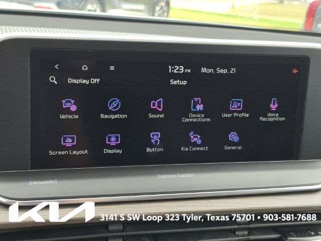 Certified 2022 Kia Telluride SX w/ SX Prestige Package AWD/4WD image 41