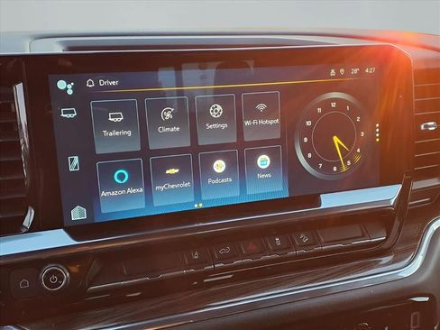 Certified 2024 Chevrolet Silverado 2500 LT w/ Convenience Package image 12