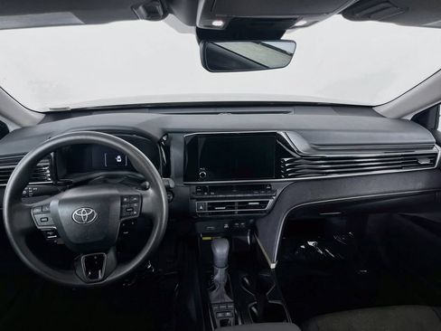 Used 2025 Toyota Camry LE w/ Convenience Package FWD image 12