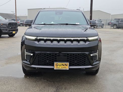 New 2026 Jeep Grand Wagoneer Limited w/ Premium Group II image 8