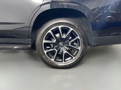 Used 2025 Chevrolet Tahoe RST w/ RST Capability Package image 34