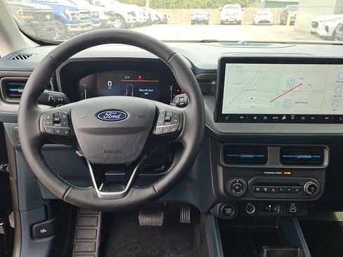 New 2026 Ford Maverick Lobo AWD/4WD image 10