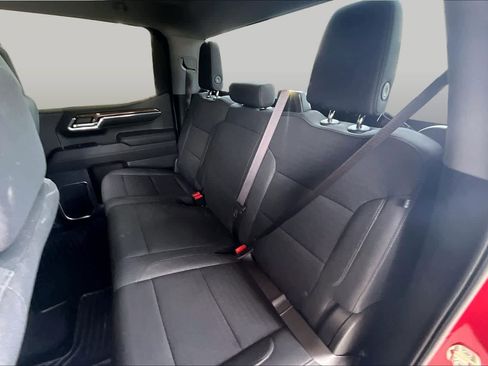 Used 2023 Chevrolet Silverado 1500 LT AWD/4WD image 20