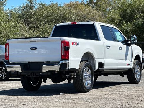 New 2025 Ford F350 Lariat w/ Lariat Ultimate Package image 3