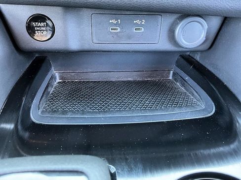 Certified 2025 Nissan Rogue SV AWD/4WD image 19