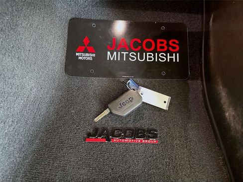 Used 2021 Jeep Wrangler Unlimited Sport AWD/4WD image 8