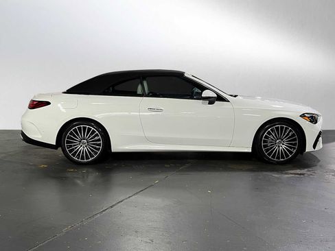 New 2026 Mercedes-Benz CLE 300 4MATIC Cabriolet image 2