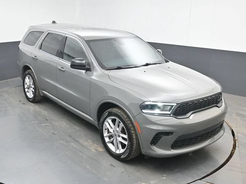 Used 2023 Dodge Durango GT AWD/4WD image 13