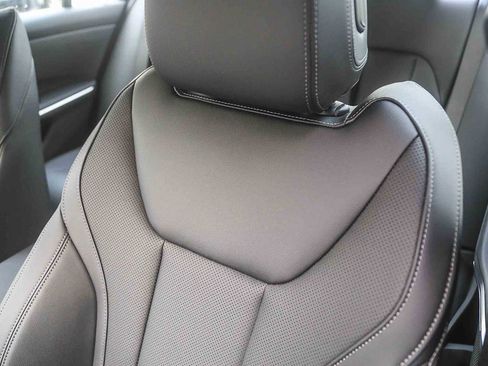 New 2026 BMW 330i Sedan w/ M Sport Package image 21