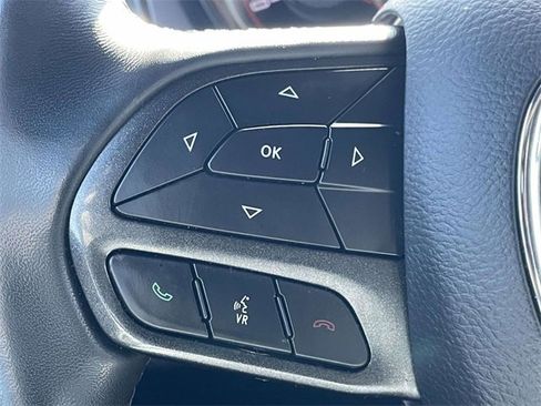 Used 2023 Dodge Challenger GT image 18