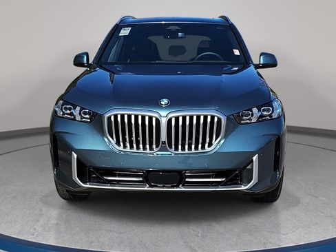New 2026 BMW X5 xDrive40i w/ Executive Package AWD/4WD image 2