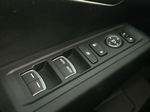 Used 2025 Honda Accord LX image 17