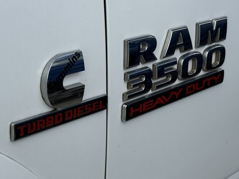 Used 2018 RAM 3500 Laramie AWD/4WD image 7