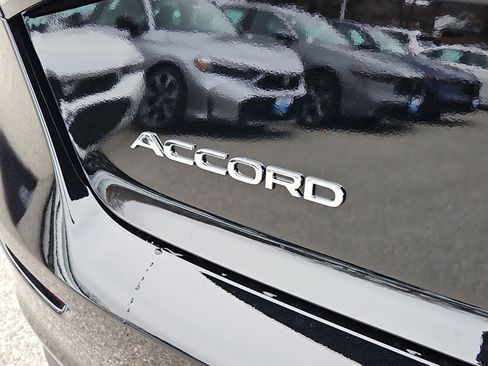 New 2025 Honda Accord SE image 5