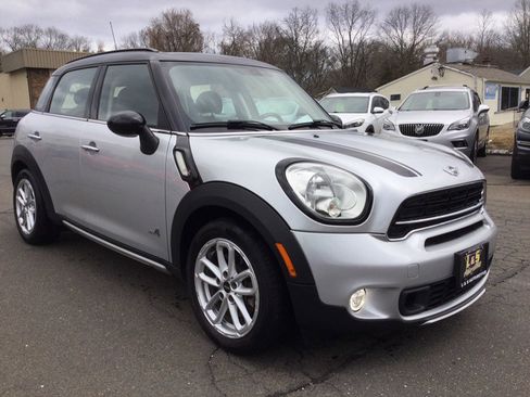 Used 2015 MINI Cooper Countryman S image 3