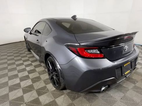 Used 2023 Toyota GR86 Premium w/ ALL Weather Mat Package (TMS) RWD image 6
