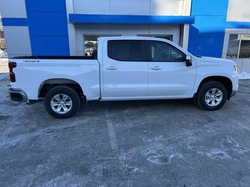Certified 2025 Chevrolet Silverado 1500 LT image 3