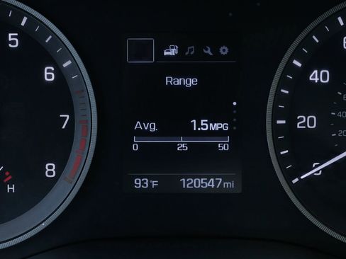 Used 2018 Hyundai Tucson Value w/ Cargo Package image 26