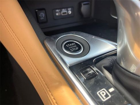 New 2025 Nissan Sentra SV w/ SV Premium Package image 25