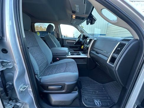 Used 2018 RAM 1500 Big Horn image 30