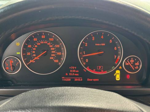 Used 2011 BMW 528i Sedan RWD image 23