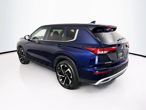 Used 2024 Mitsubishi Outlander SE AWD/4WD image 5