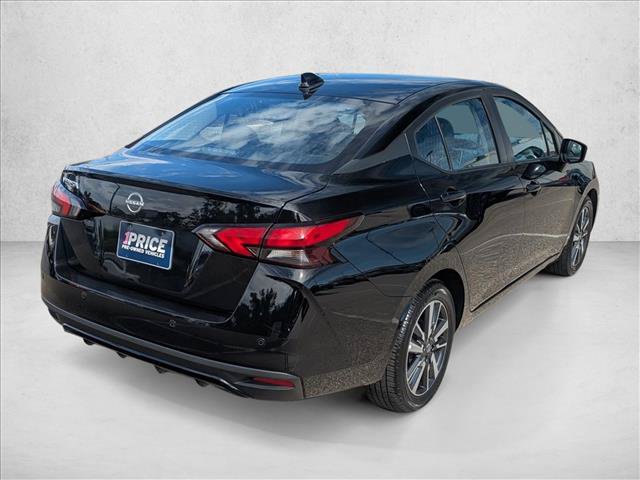 Used 2025 Nissan Versa SV FWD image 5